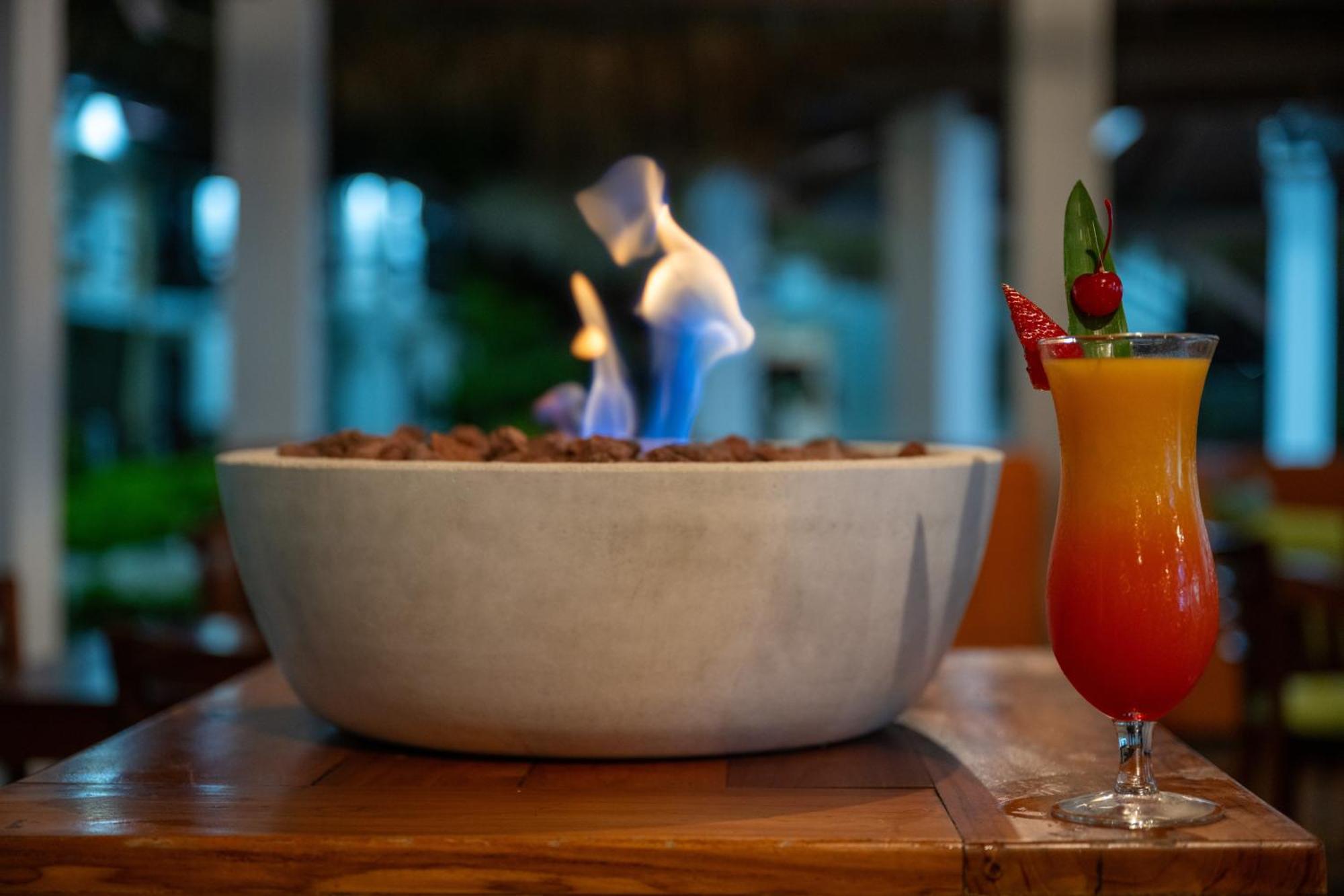 太阳之火酒店 哈科 外观 照片